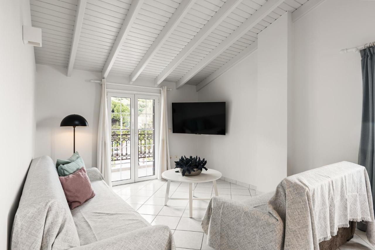 The Seaview Corner Apartments By Konnect, Ipsos Corfu المظهر الخارجي الصورة